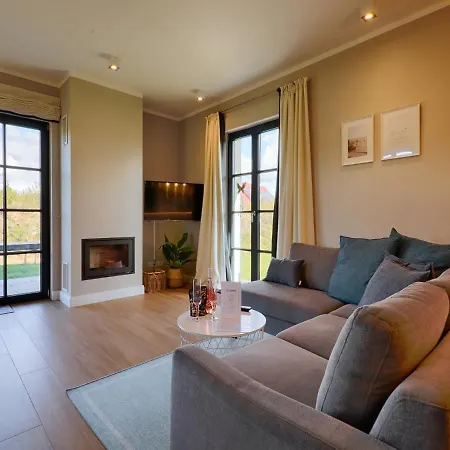 Reetland Am - Premium Reetdachvilla Mit 3 Schlafzimmern, Sauna Und Kamin F27 Dranske